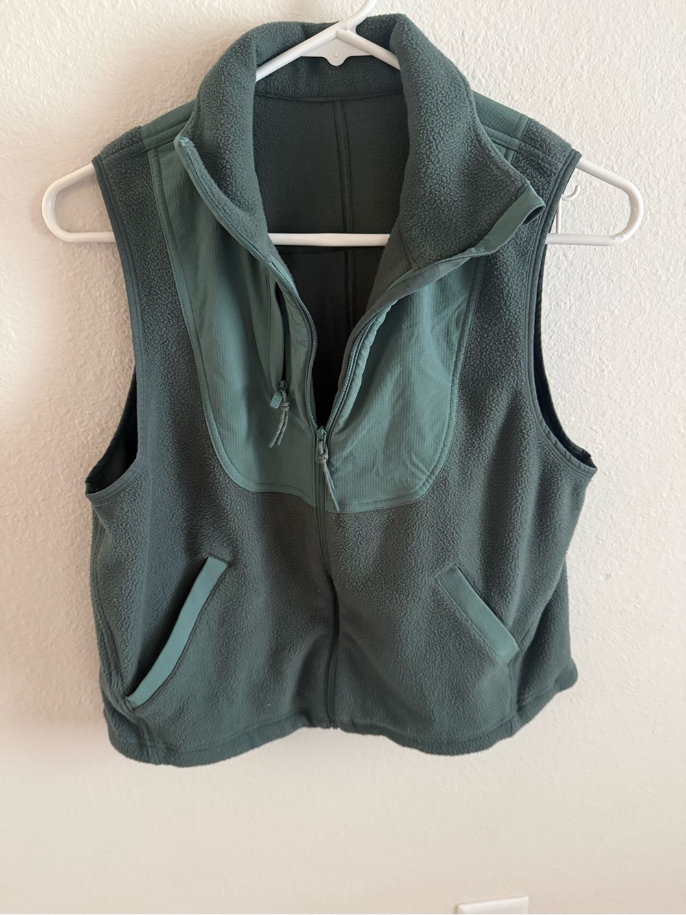 lululemon athletica deep green fleece vest with stand collar